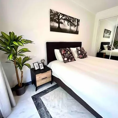 Apartment Peaceful 2 Bedroom In