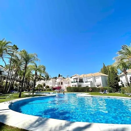 Apartment Peaceful 2 Bedroom In