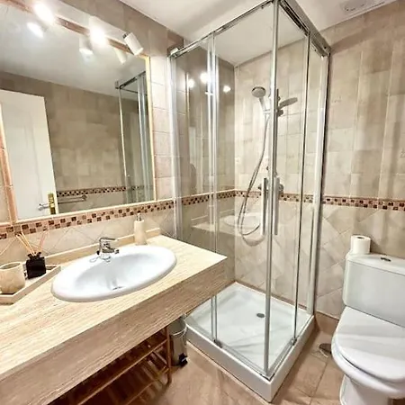 Apartment Peaceful 2 Bedroom In