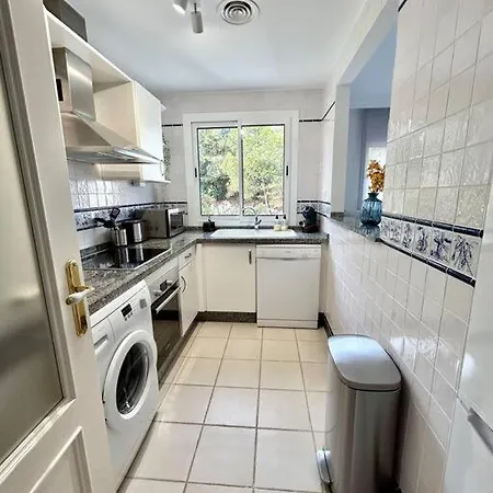 Peaceful 2 Bedroom In *
