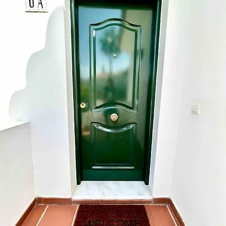 Apartment Peaceful 2 Bedroom In *